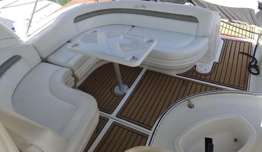 Supro 35 ft deck lounge area