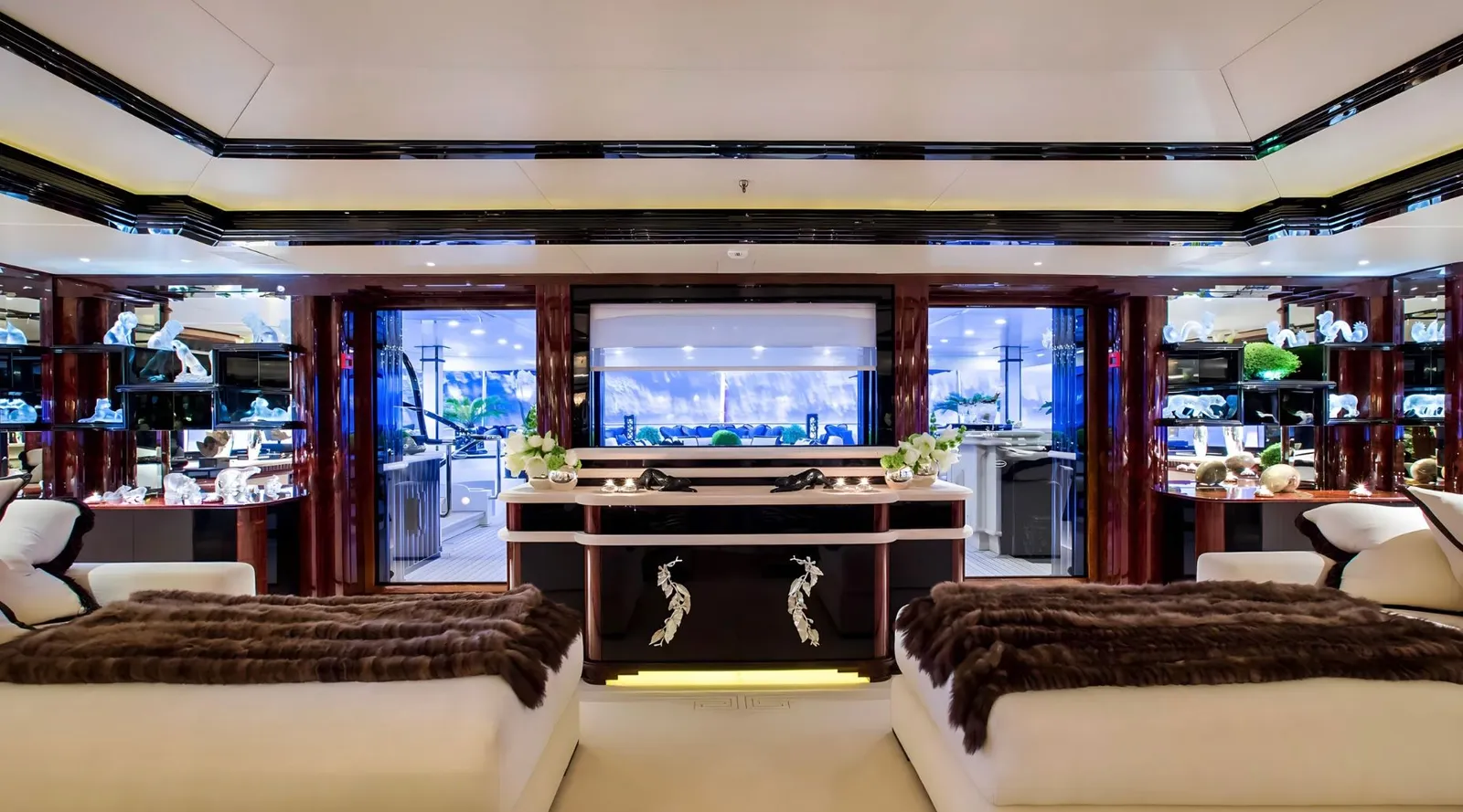 LIONESS V aft deck dining Phuket