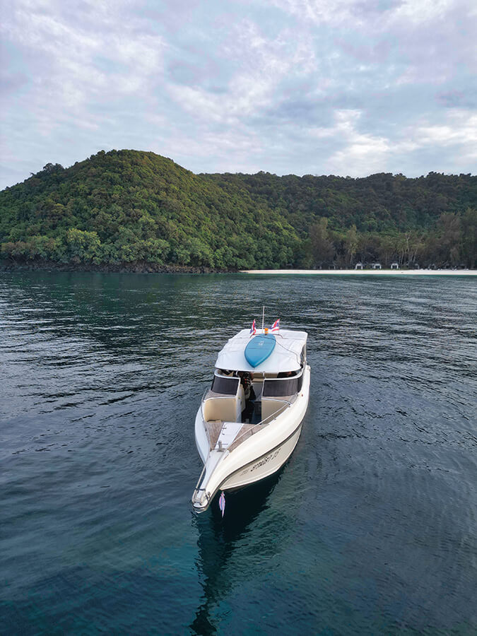 Yamela 15 speed boat Phuket